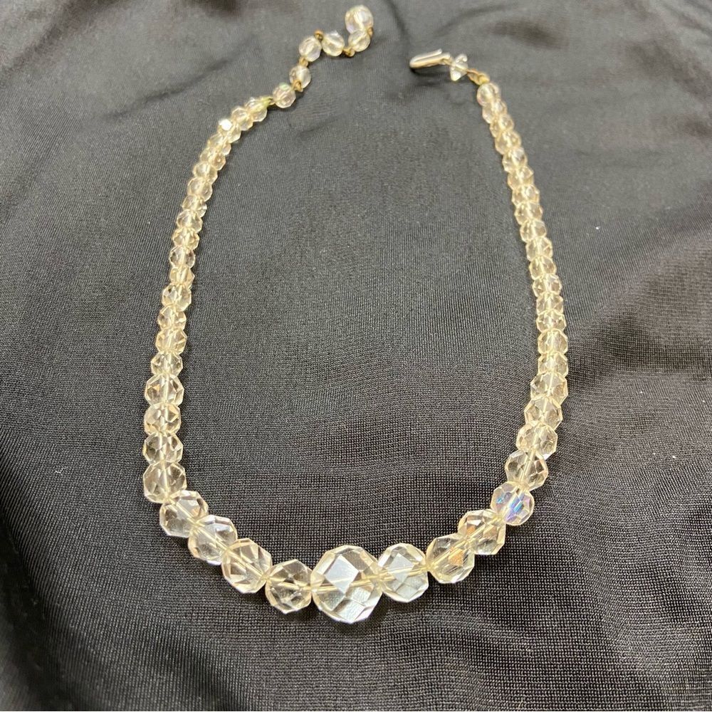 Vintage‎ Faceted Glass Bead Necklace Various Size Beads